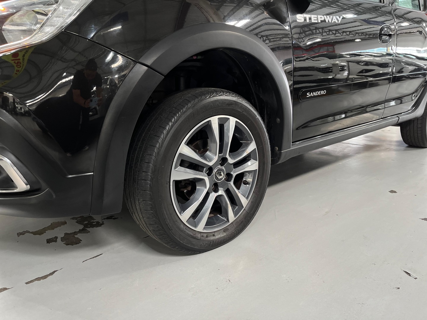 RENAULT SANDERO