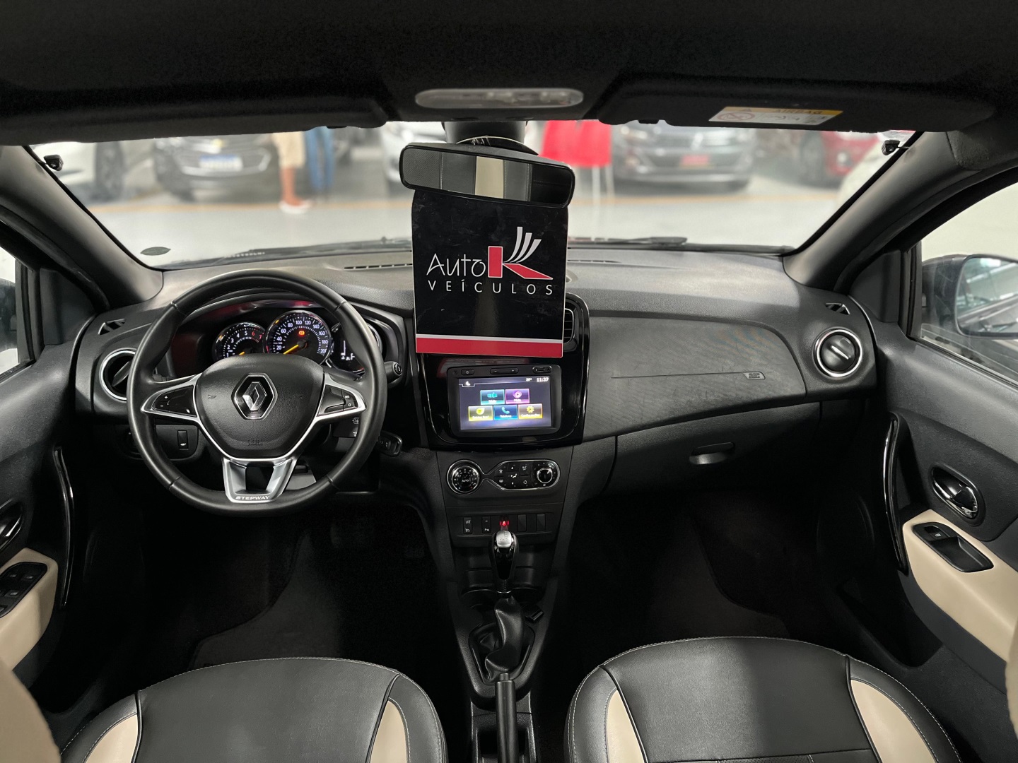 RENAULT SANDERO