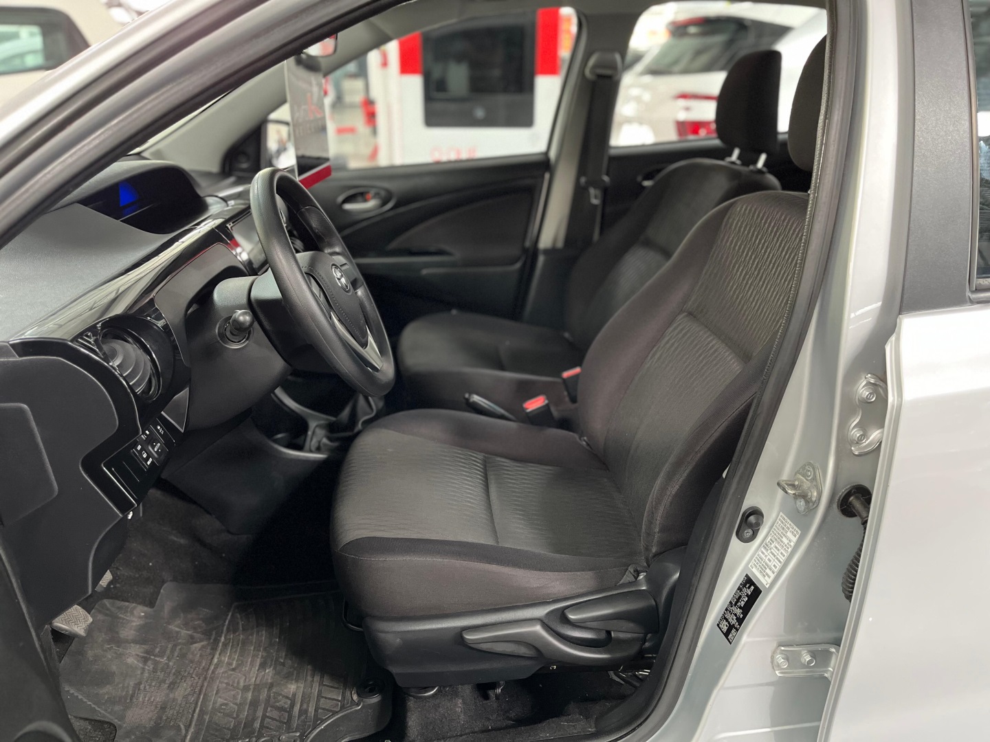 TOYOTA ETIOS