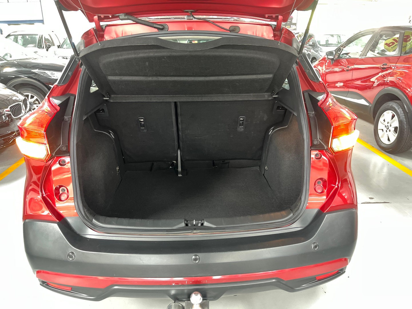 NISSAN KICKS