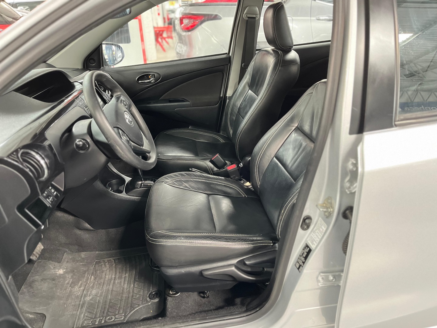 TOYOTA ETIOS