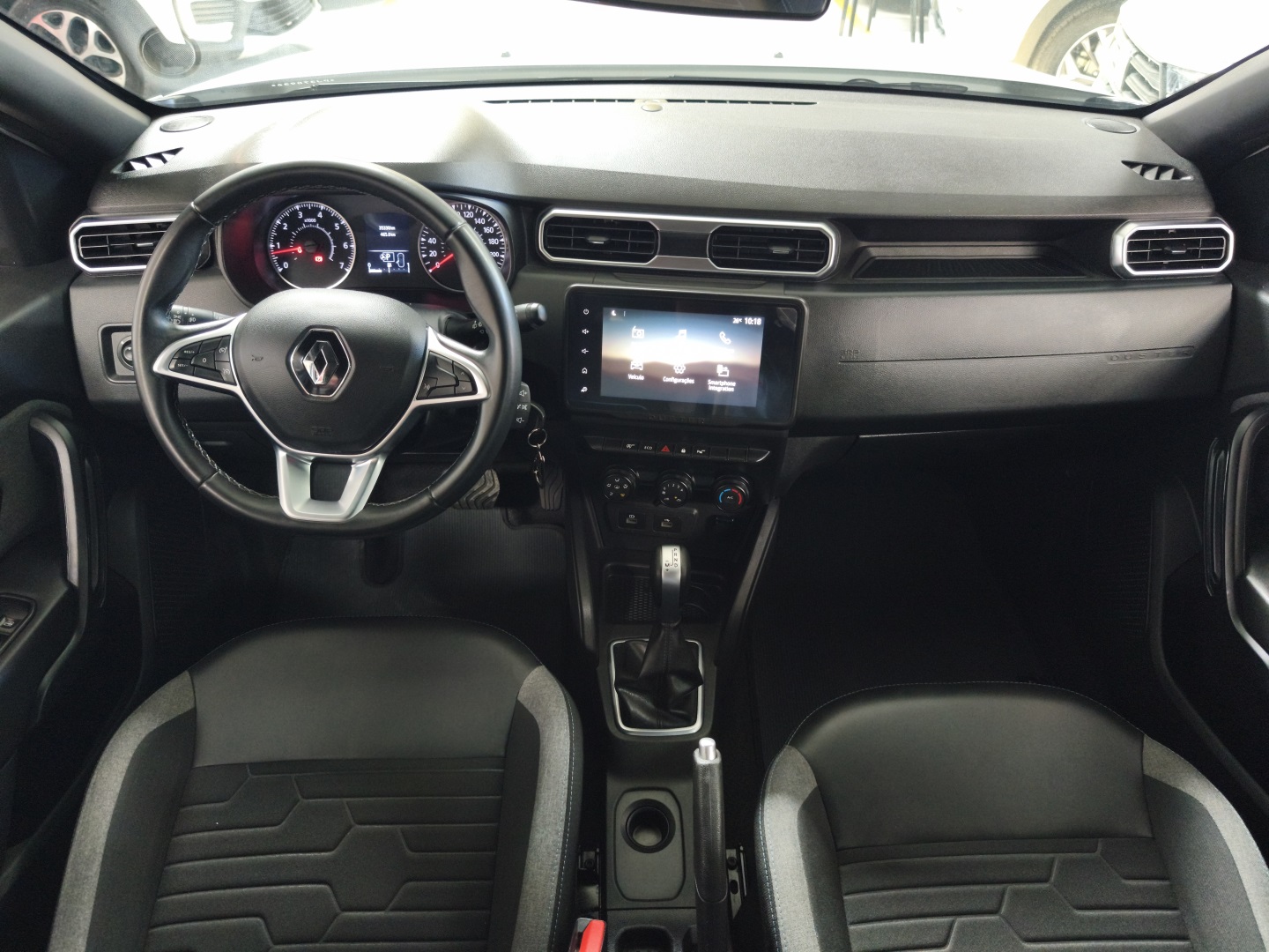 RENAULT DUSTER
