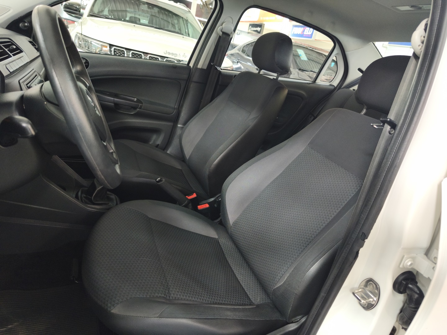 VOLKSWAGEN VOYAGE