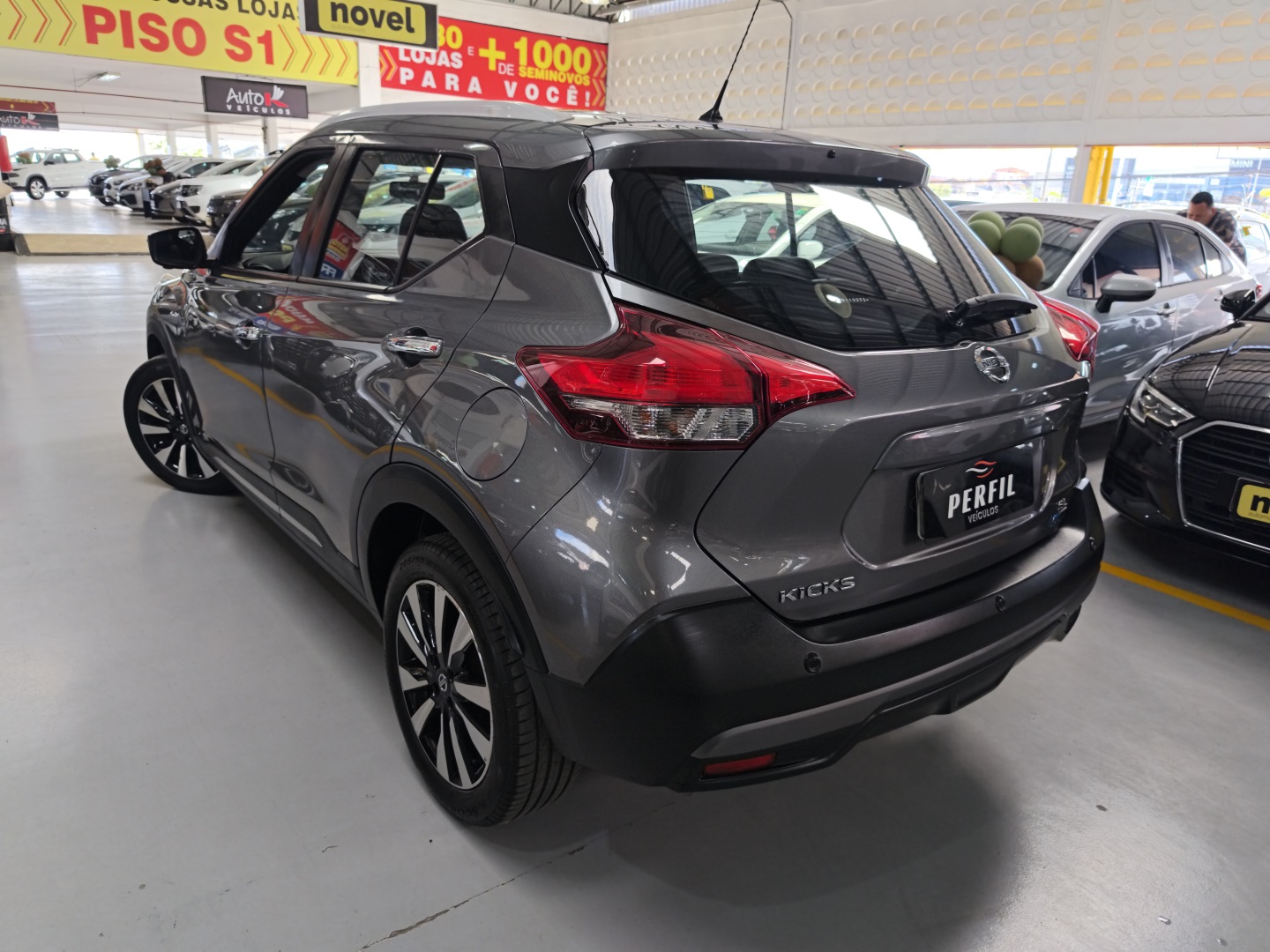NISSAN KICKS