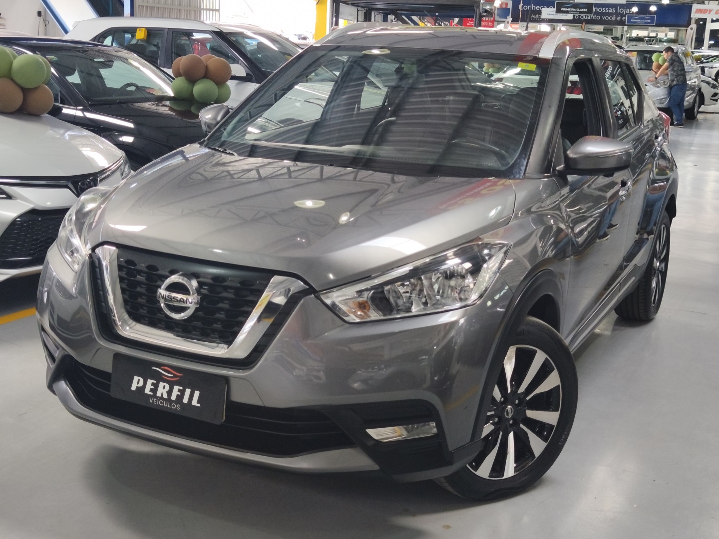NISSAN KICKS
