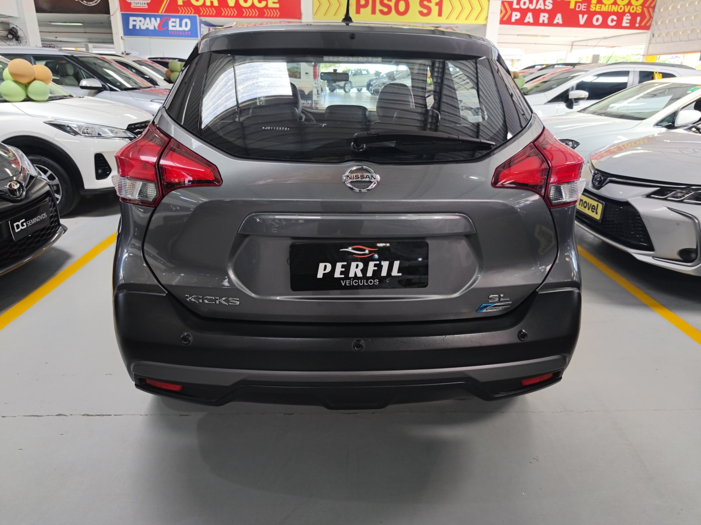NISSAN KICKS