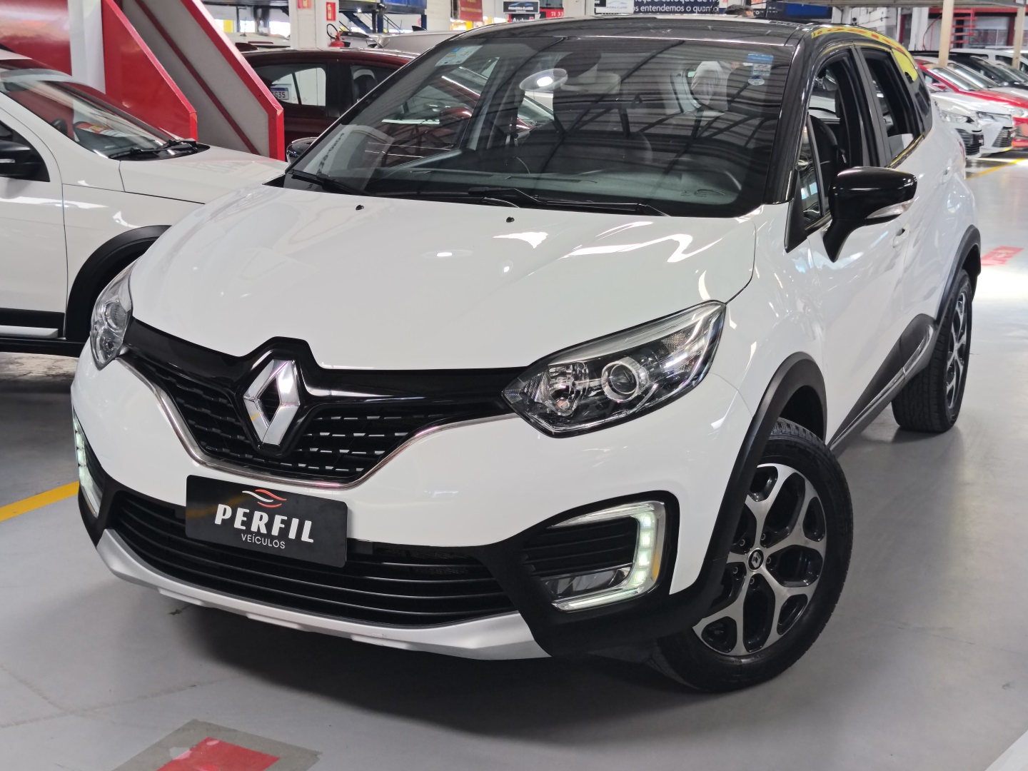 RENAULT CAPTUR