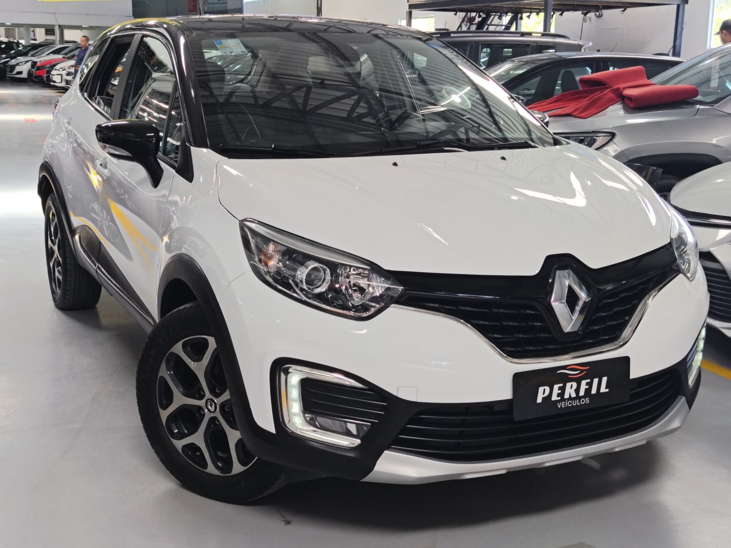 RENAULT CAPTUR