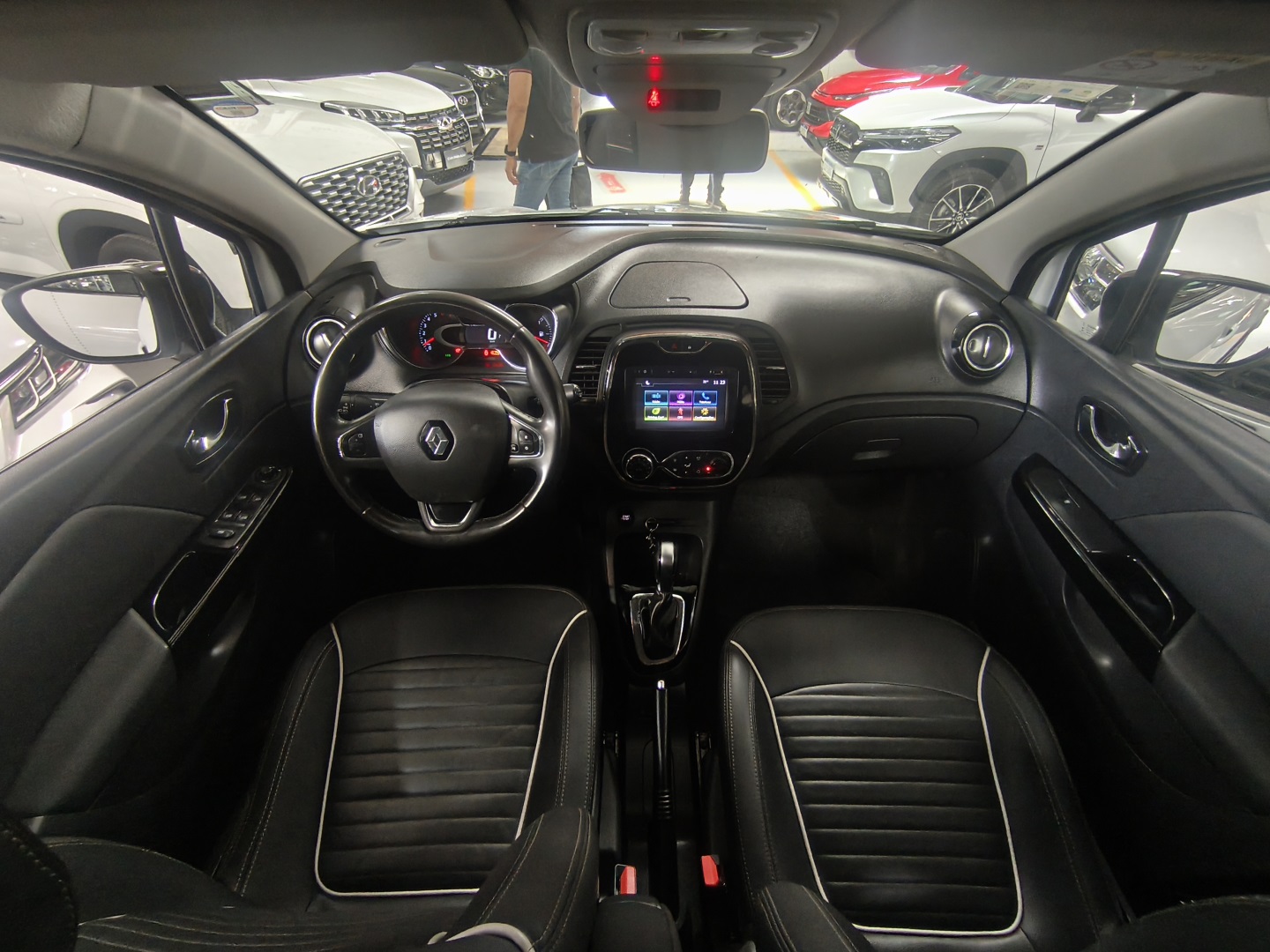 RENAULT CAPTUR