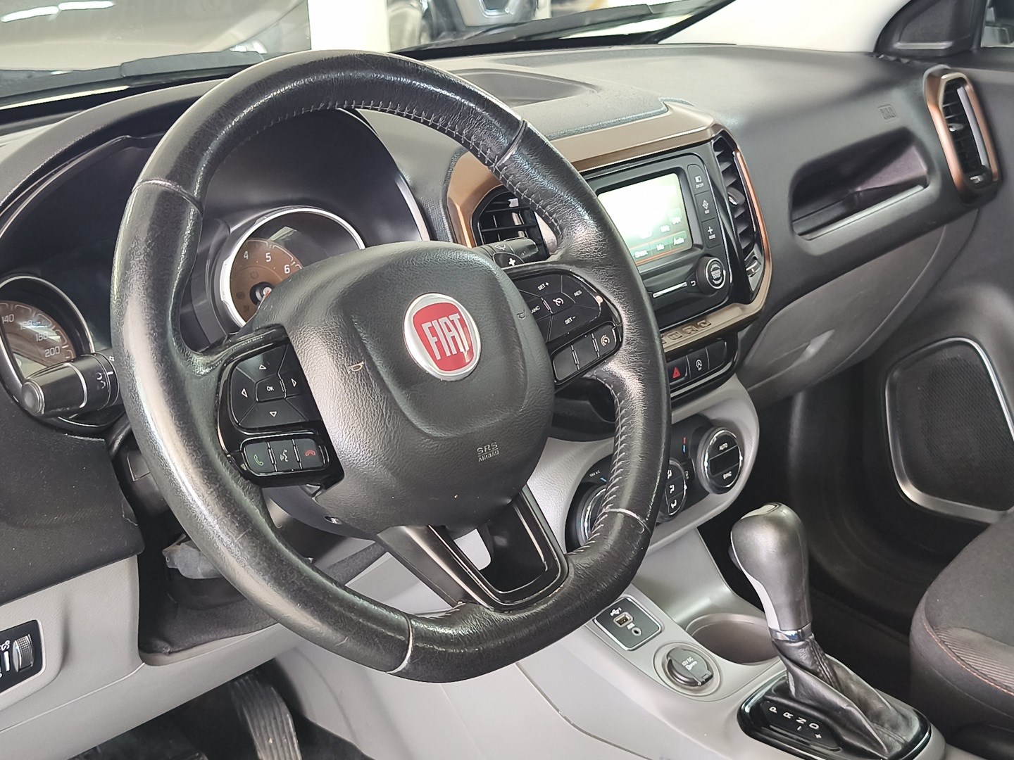 FIAT TORO