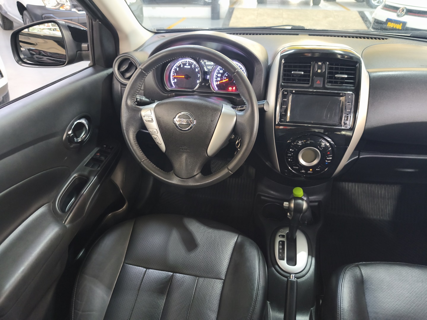 NISSAN VERSA