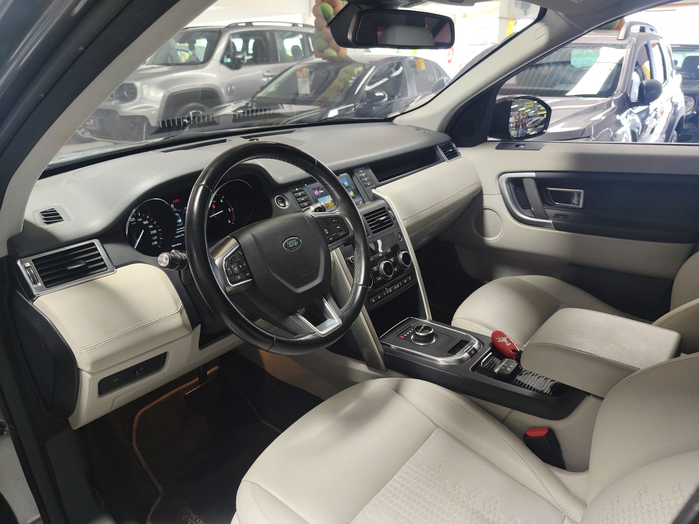 LAND ROVER DISCOVERY SPORT