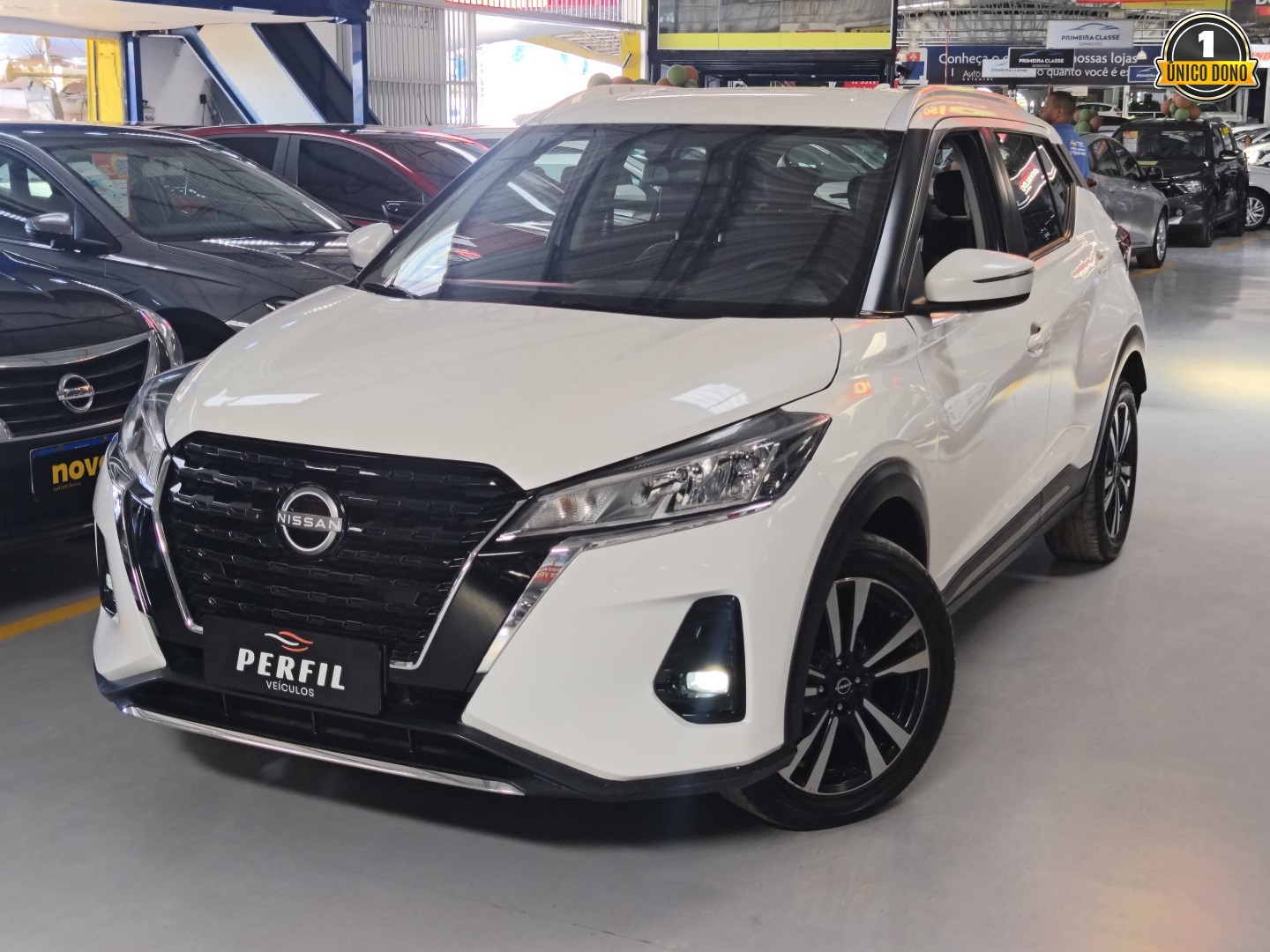 NISSAN KICKS