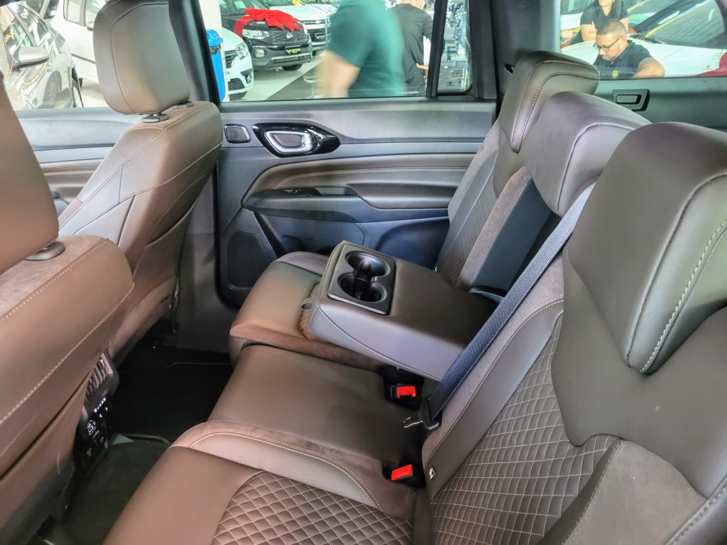 JEEP COMMANDER