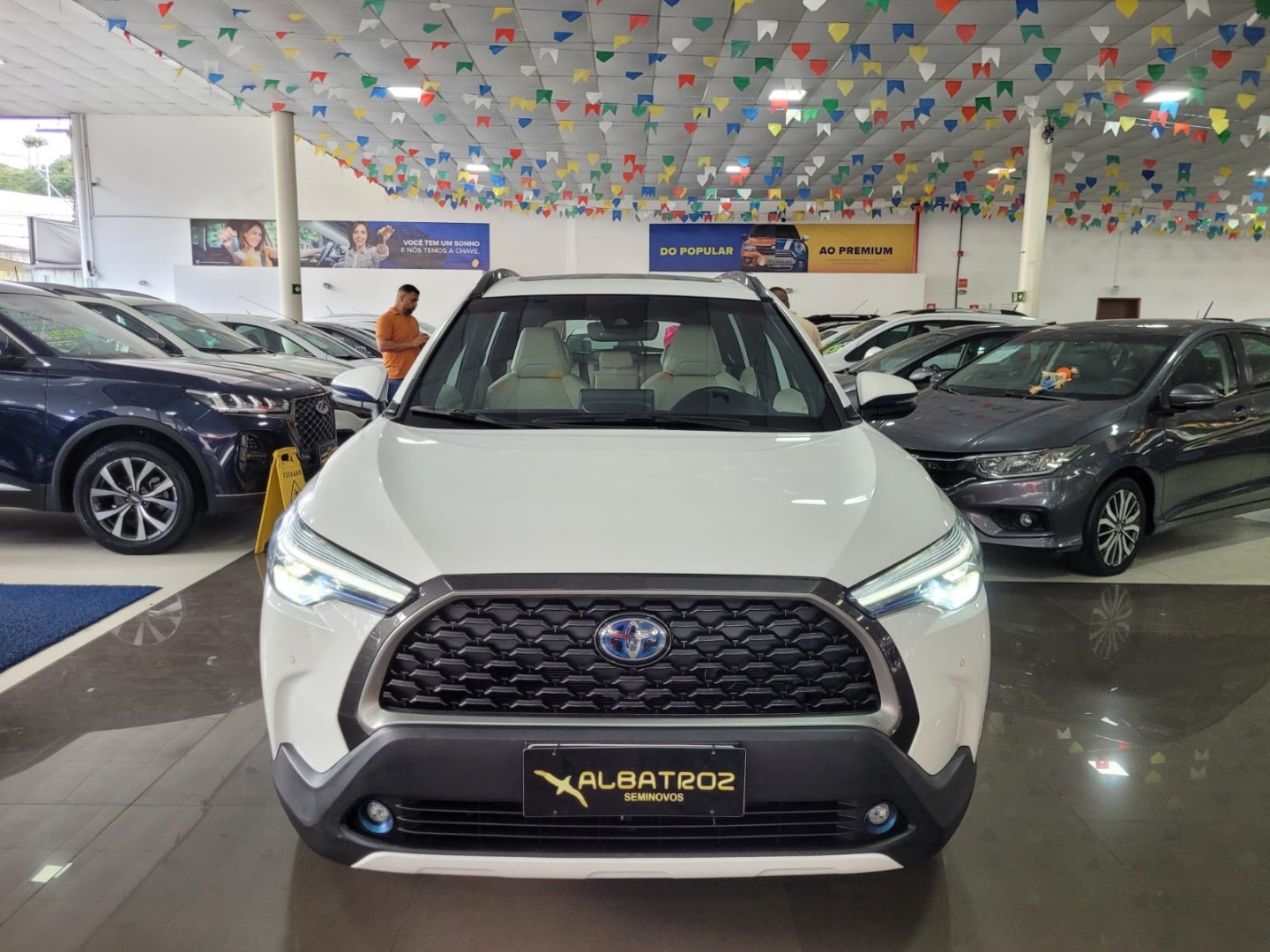 TOYOTA COROLLA CROSS