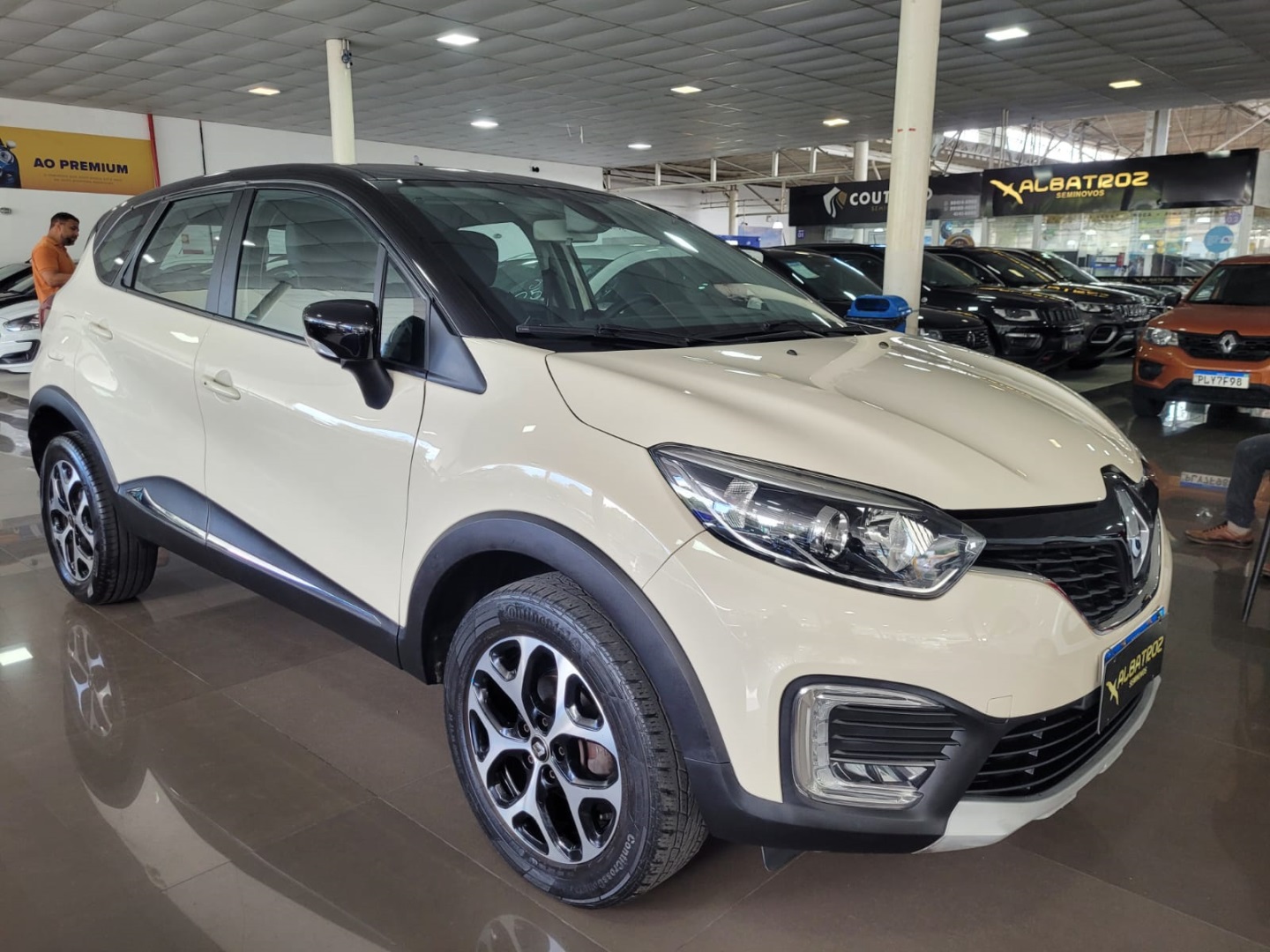 RENAULT CAPTUR
