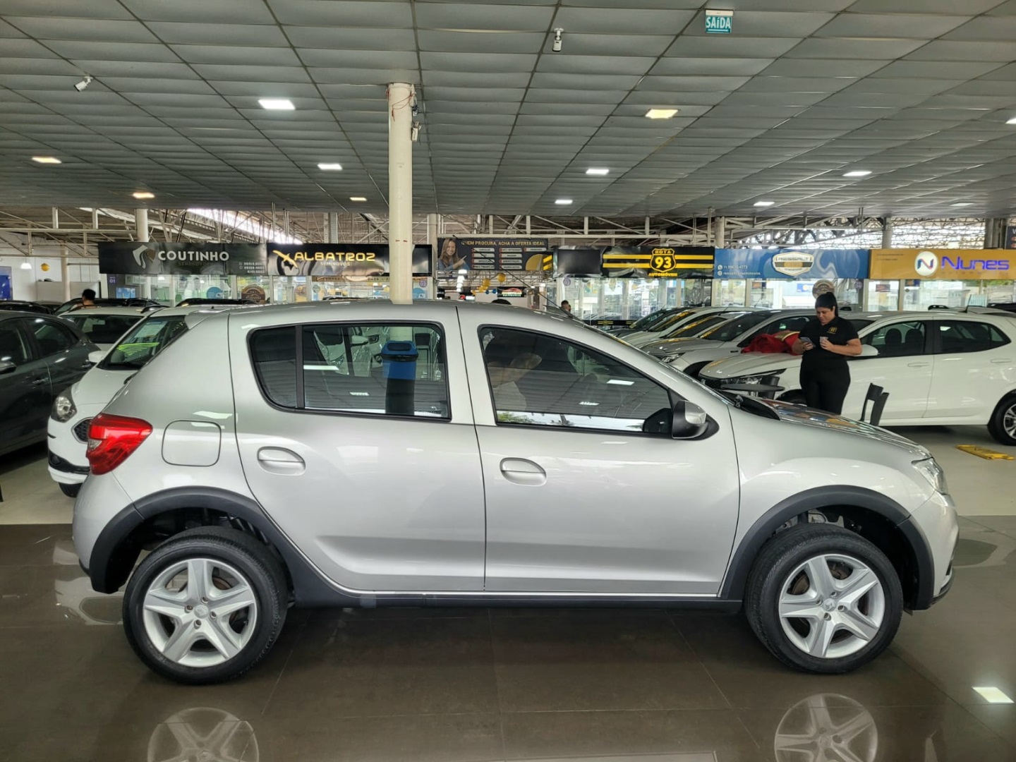 RENAULT SANDERO