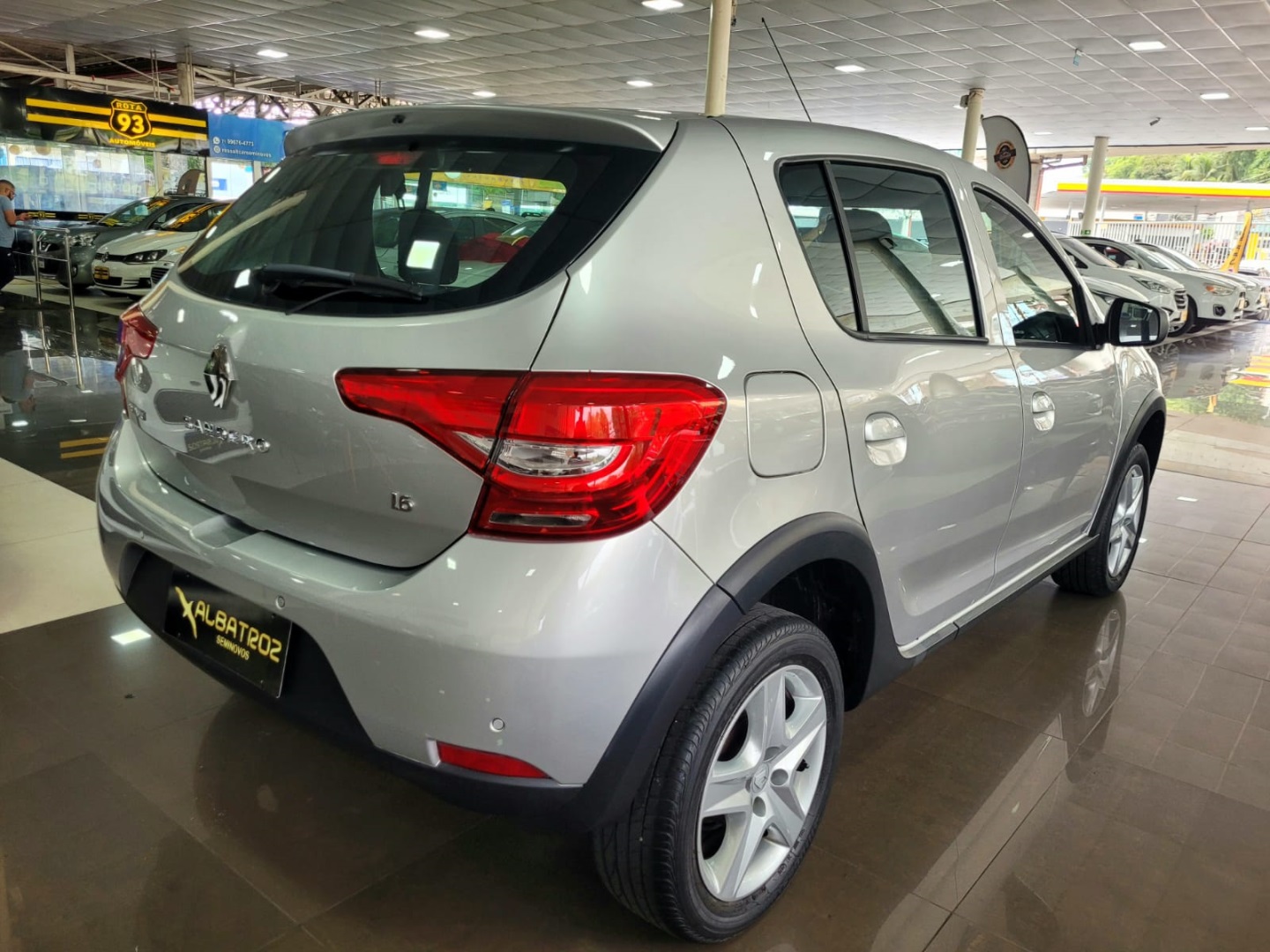 RENAULT SANDERO