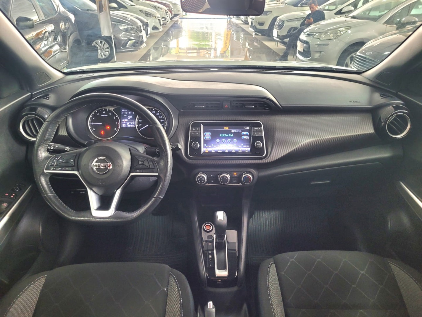 NISSAN KICKS