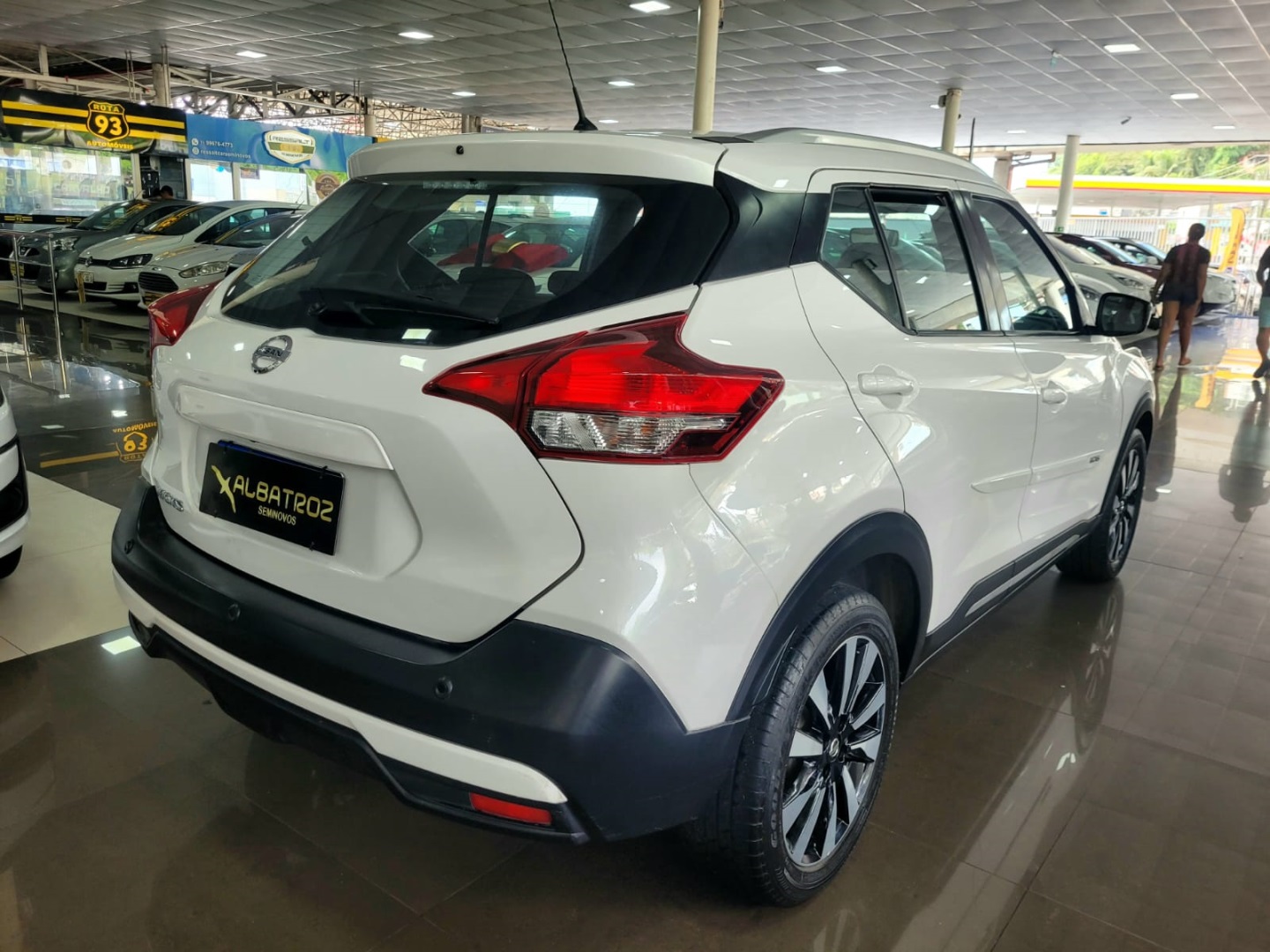 NISSAN KICKS