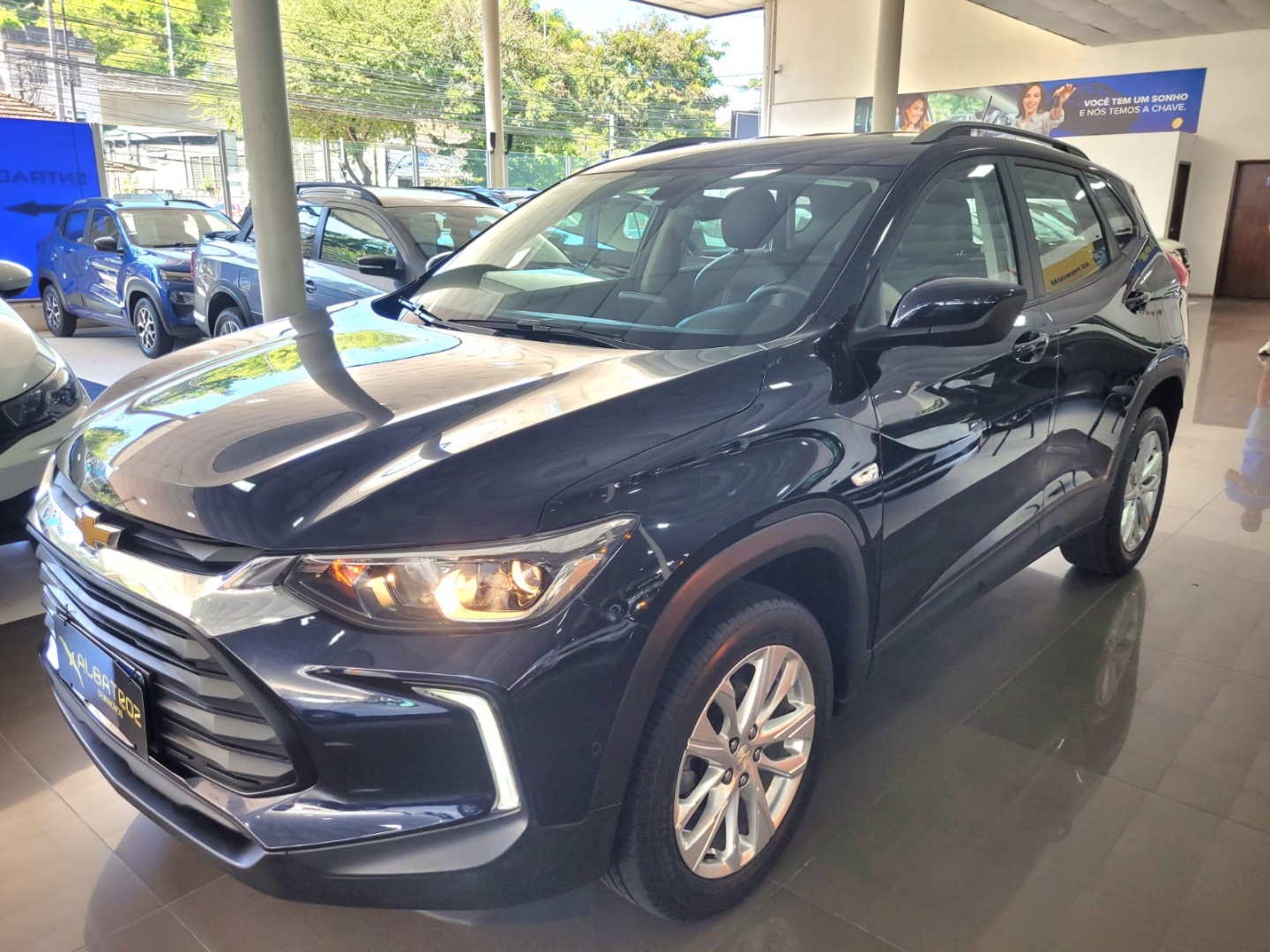 CHEVROLET TRACKER