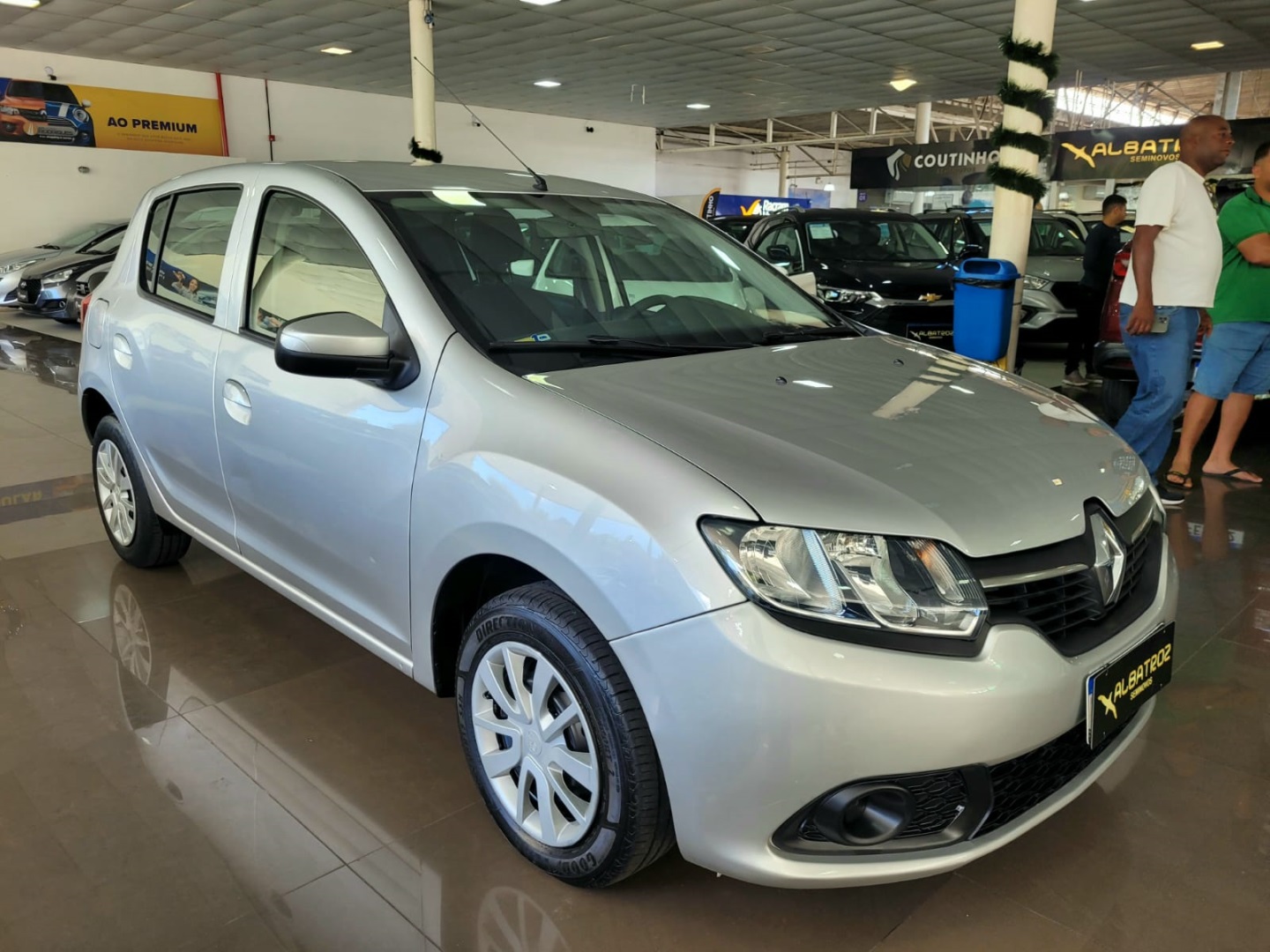 RENAULT SANDERO