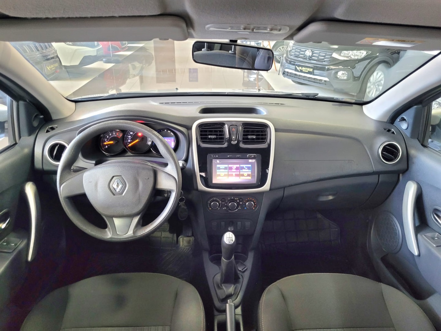 RENAULT SANDERO