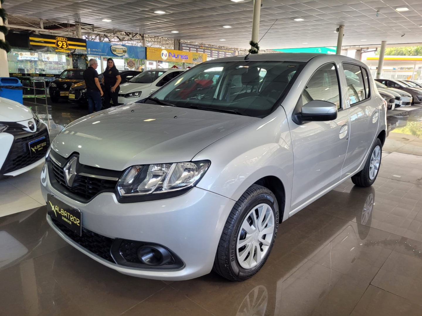 RENAULT SANDERO