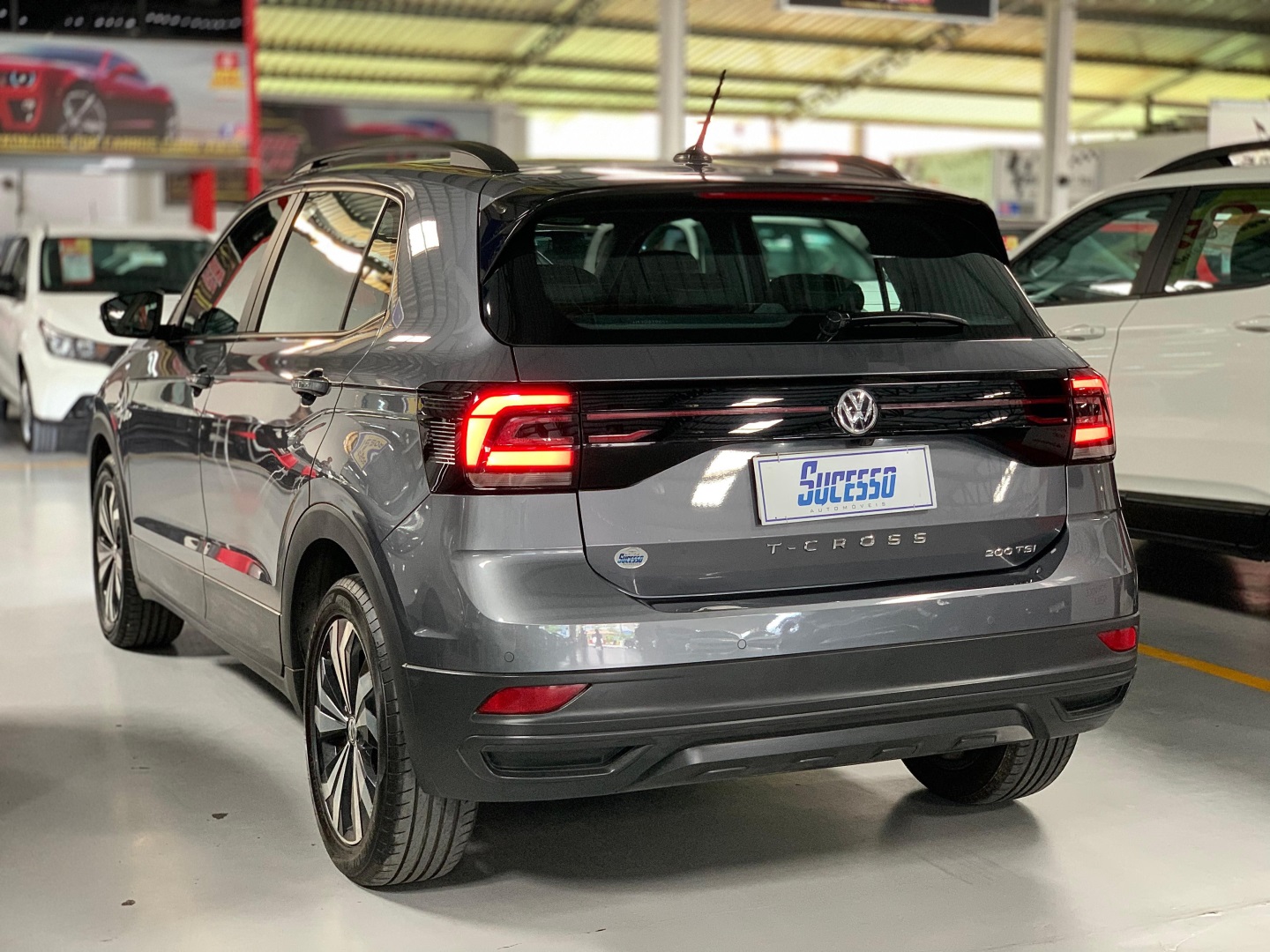 VOLKSWAGEN T-CROSS