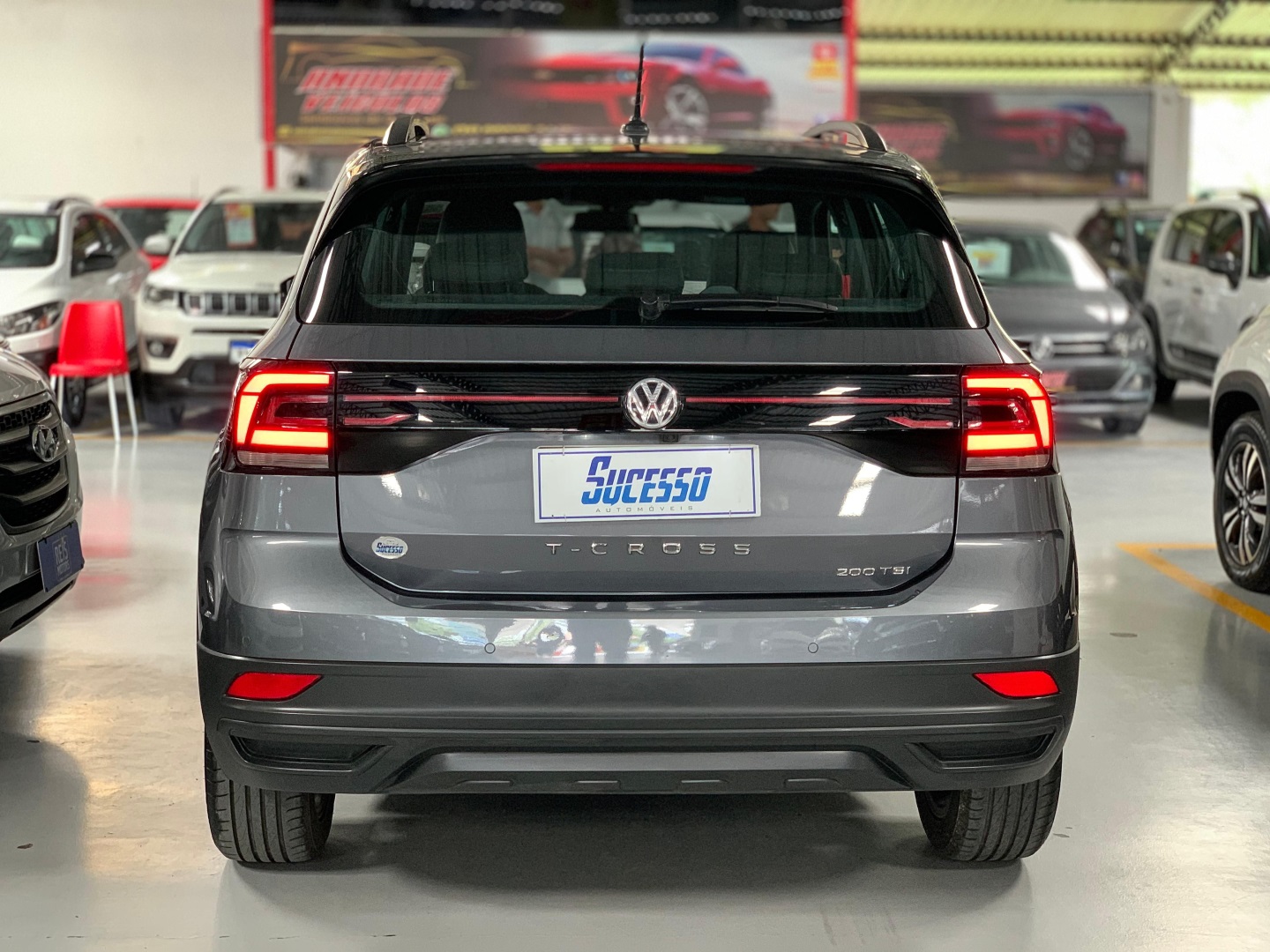 VOLKSWAGEN T-CROSS