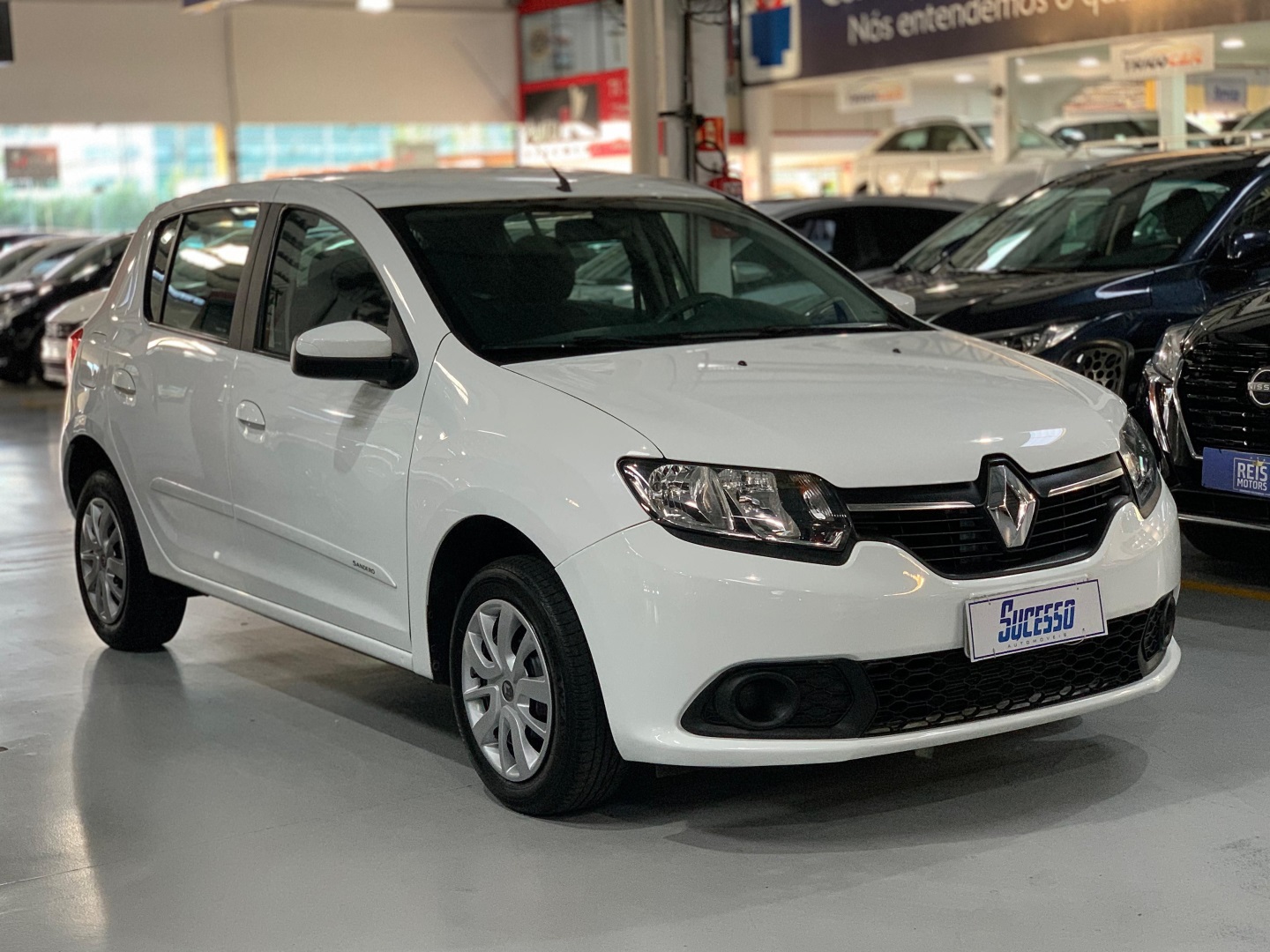 RENAULT SANDERO