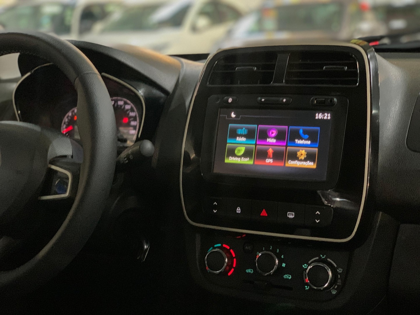 RENAULT KWID