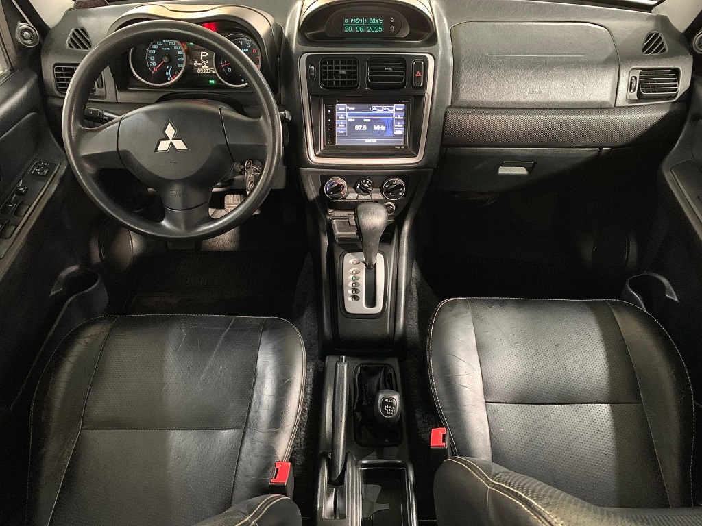 MITSUBISHI PAJERO TR4