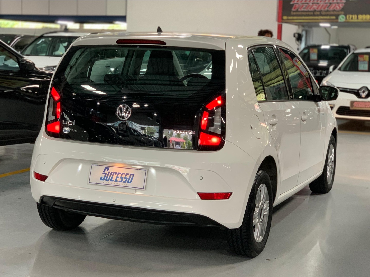VOLKSWAGEN UP