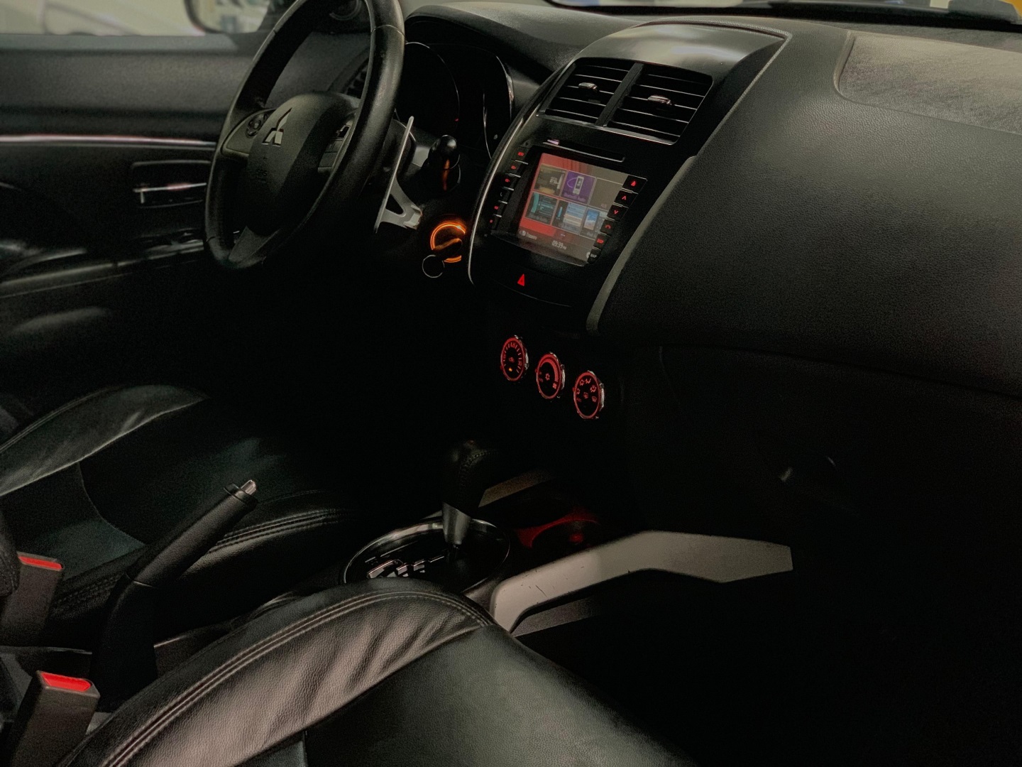 MITSUBISHI ASX