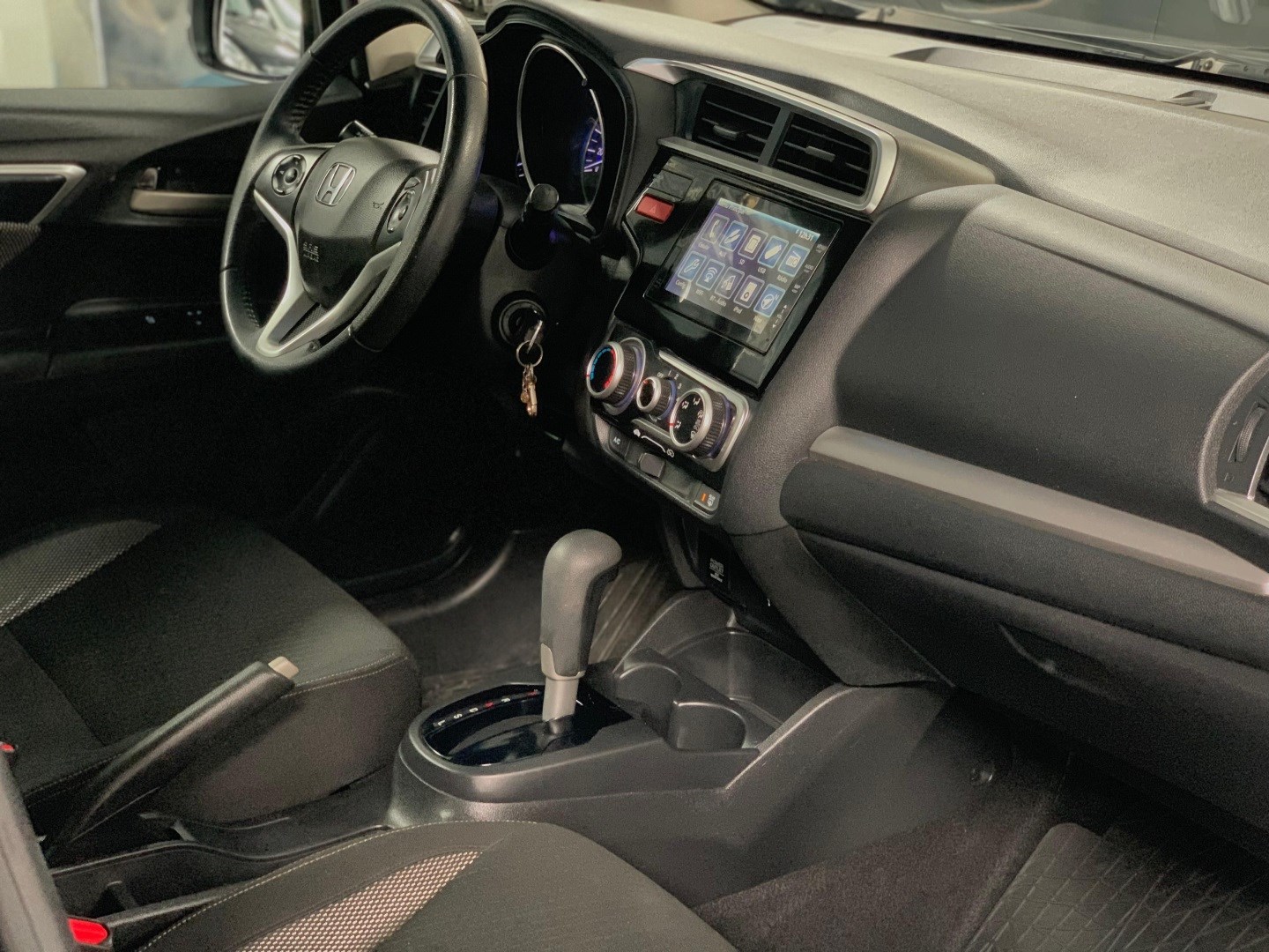 HONDA WR-V