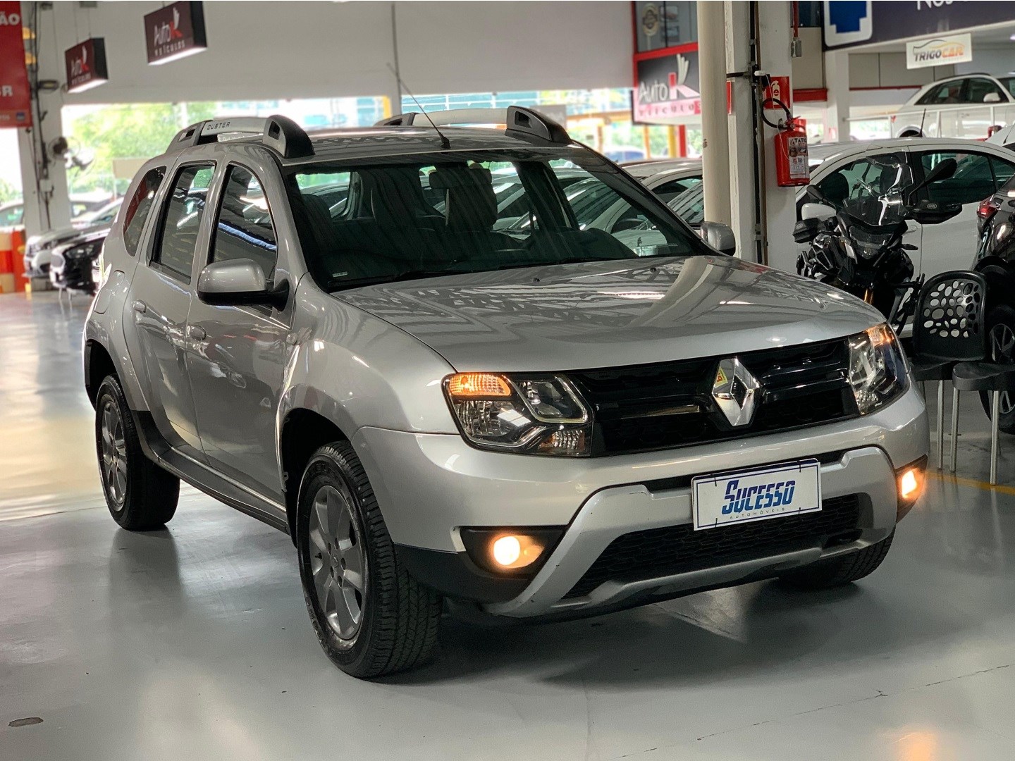 RENAULT DUSTER