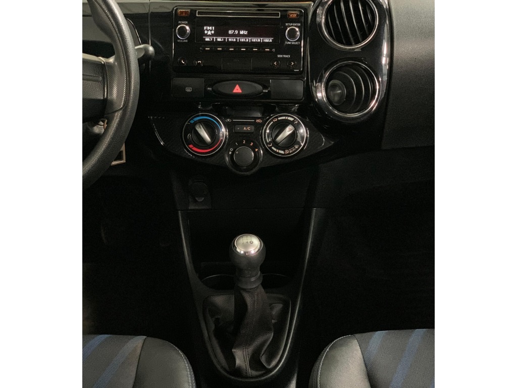 TOYOTA ETIOS