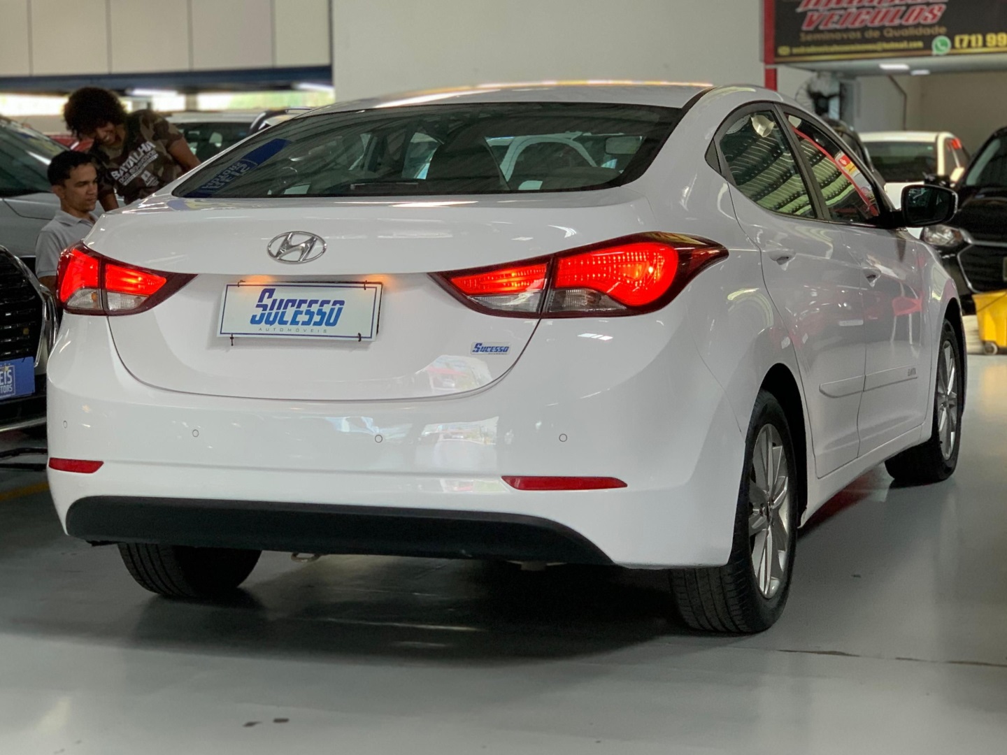 HYUNDAI ELANTRA