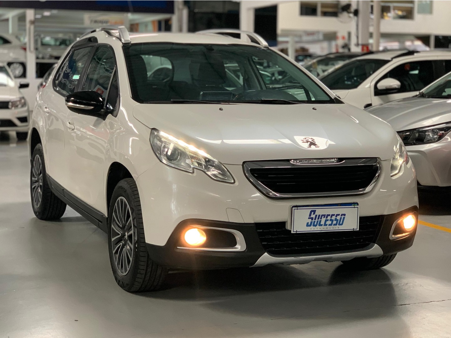 PEUGEOT 2008