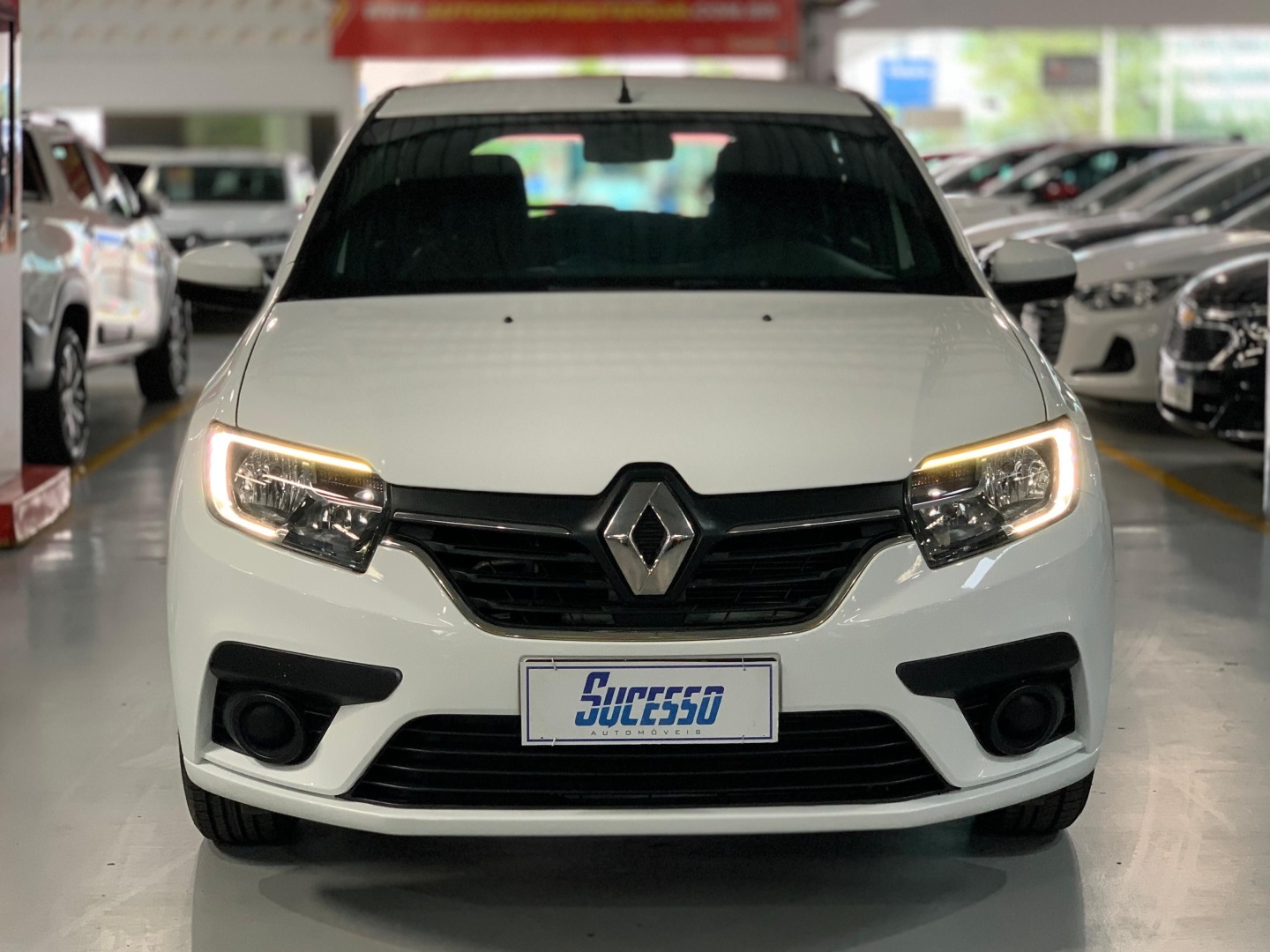 RENAULT SANDERO