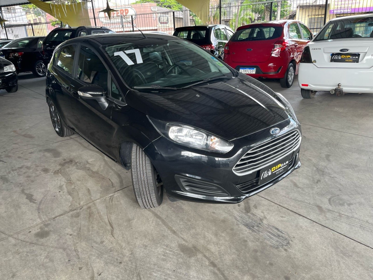 FORD FIESTA 1.6 SE PLUS HATCH 16V FLEX 4P POWERSHIFT