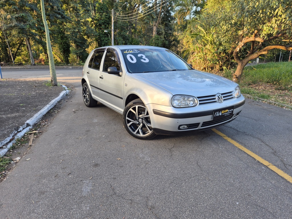 VOLKSWAGEN GOLF 1.6 MI 8V GASOLINA 4P MANUAL