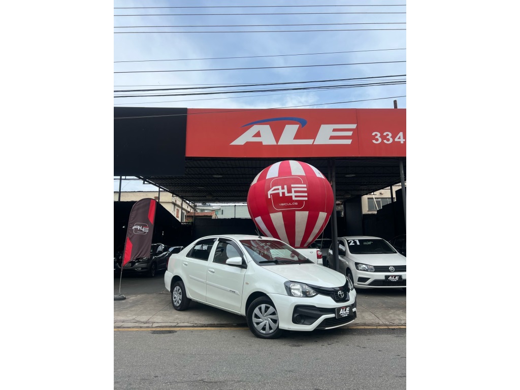 TOYOTA ETIOS 1.5 X SEDAN 16V FLEX 4P AUTOMÁTICO