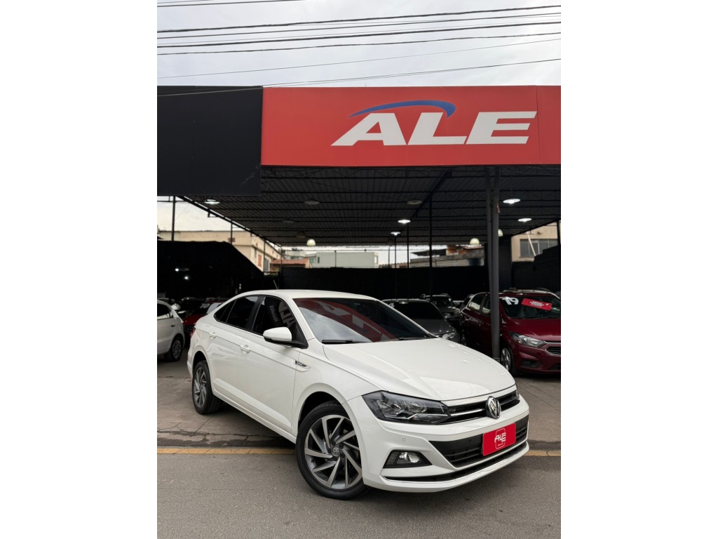 VOLKSWAGEN VIRTUS 1.0 200 TSI HIGHLINE AUTOMÁTICO