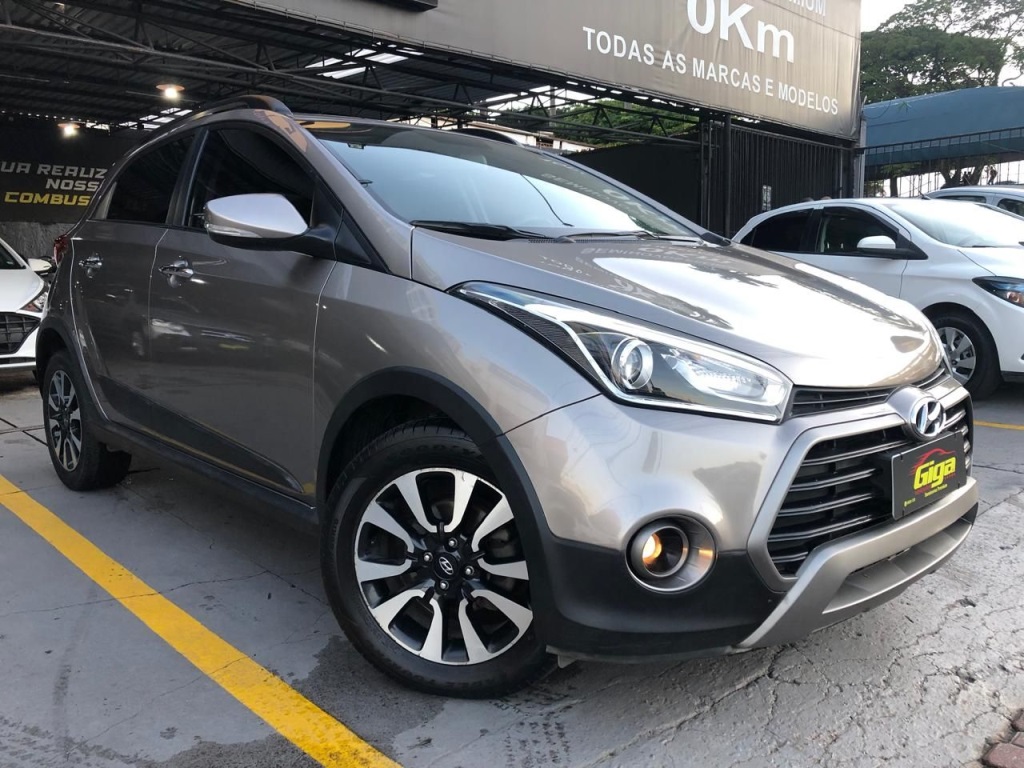 HYUNDAI HB20X 1.6 16V PREMIUM FLEX 4P AUTOMÁTICO