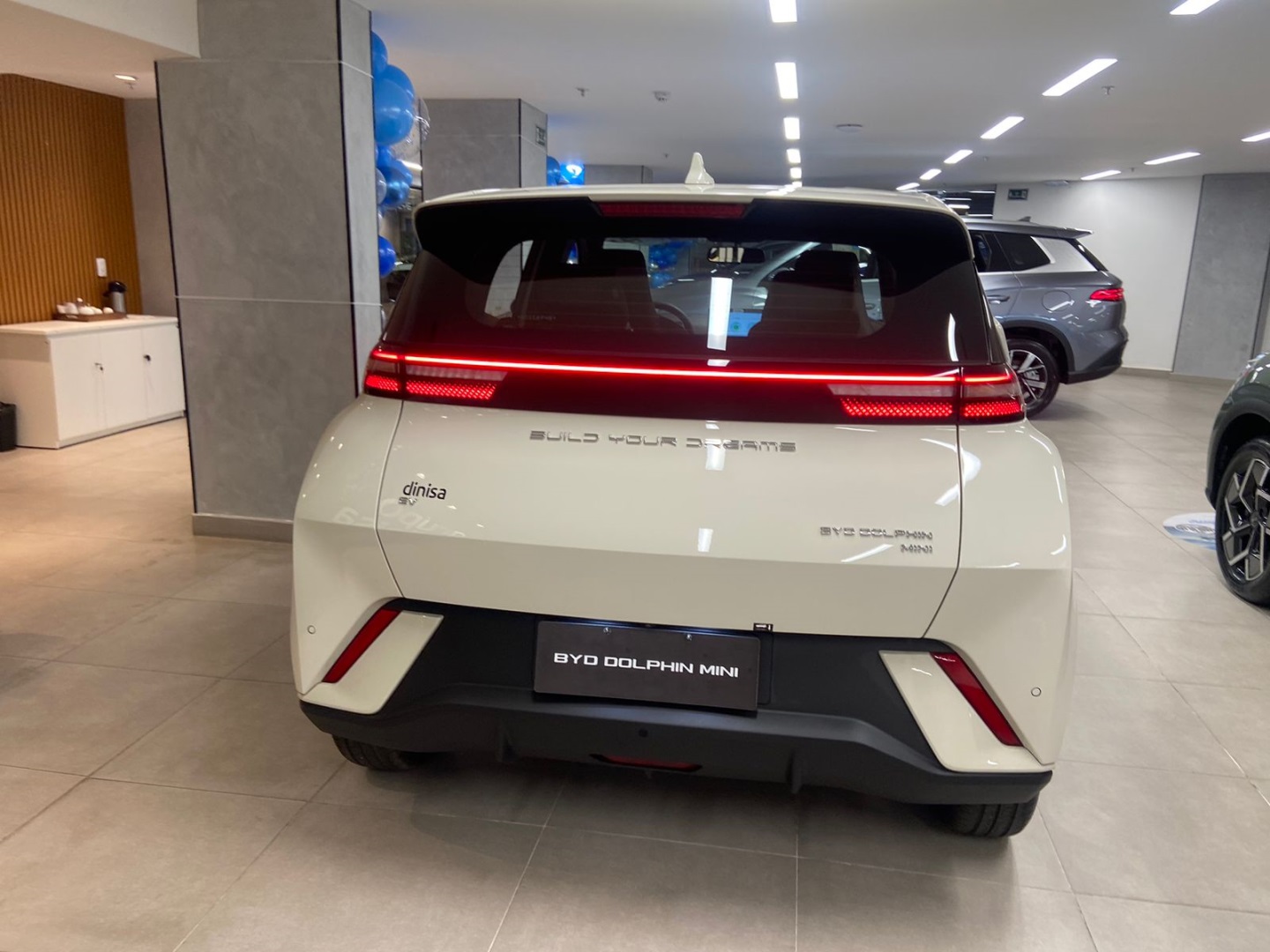 DOLPHIN MINI 38 KM ELÉTRICO 5L6