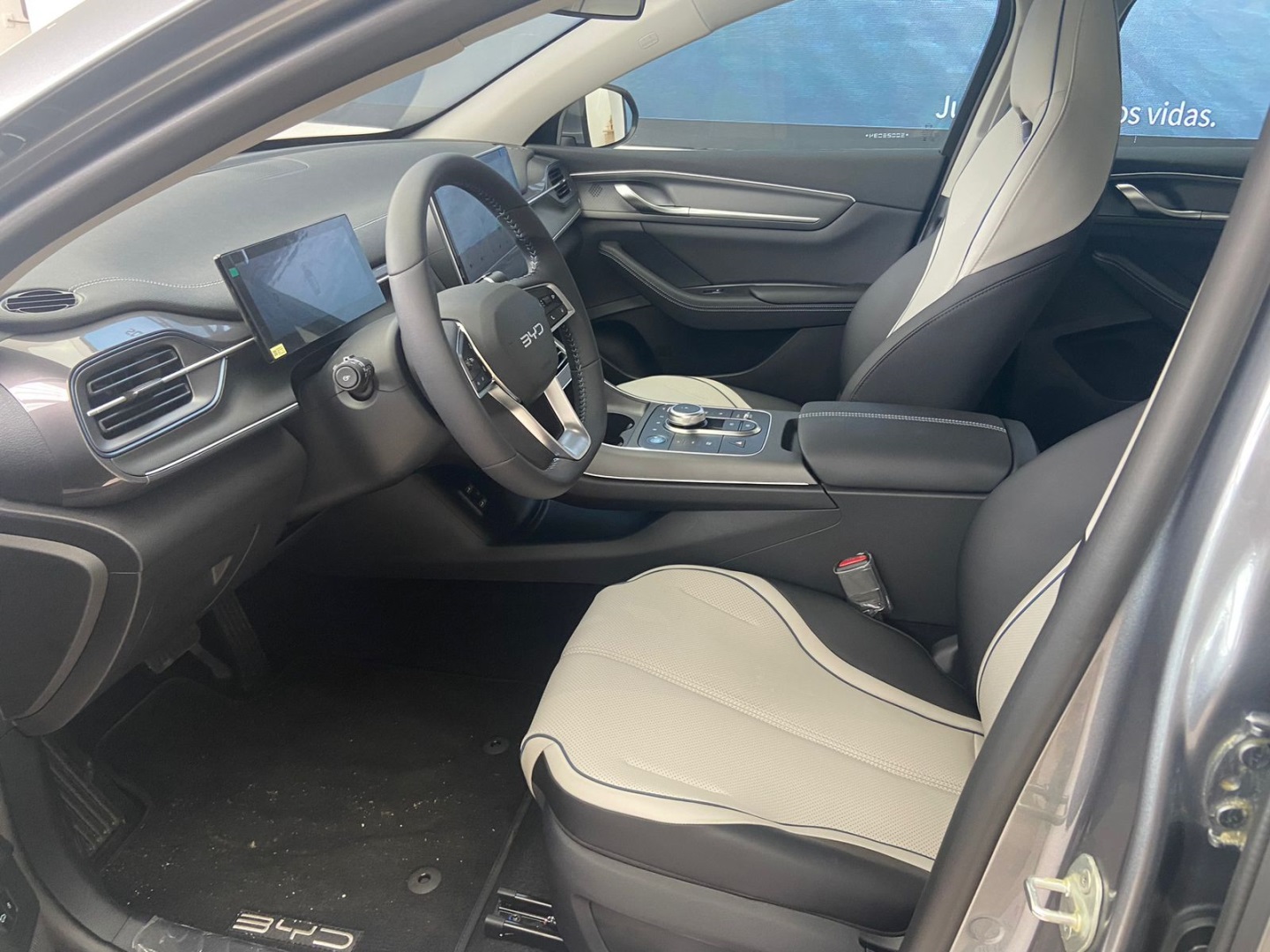 KING 1.5 DM-I PHEV GL AUTOMÁTICO9