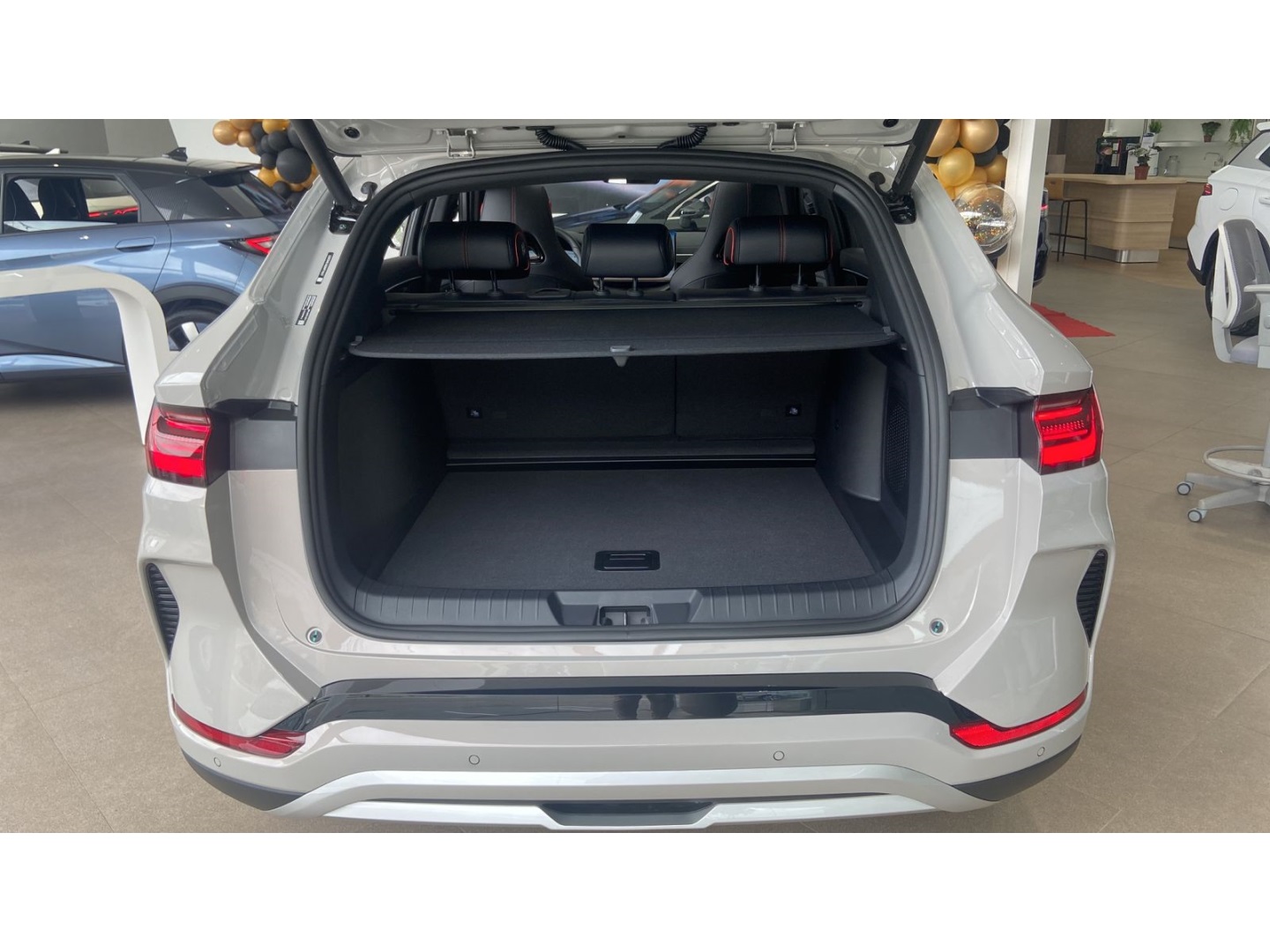 SONG PLUS PREMIUM 1.5 DM-I TURBO HÍBRIDO AWD AUTOMÁTICO4