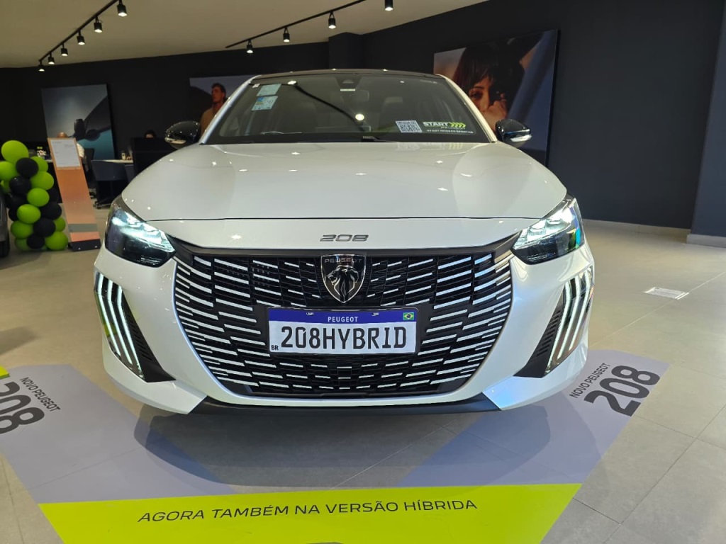 208 1.0 TURBO 200 HYBRID GT CVT2